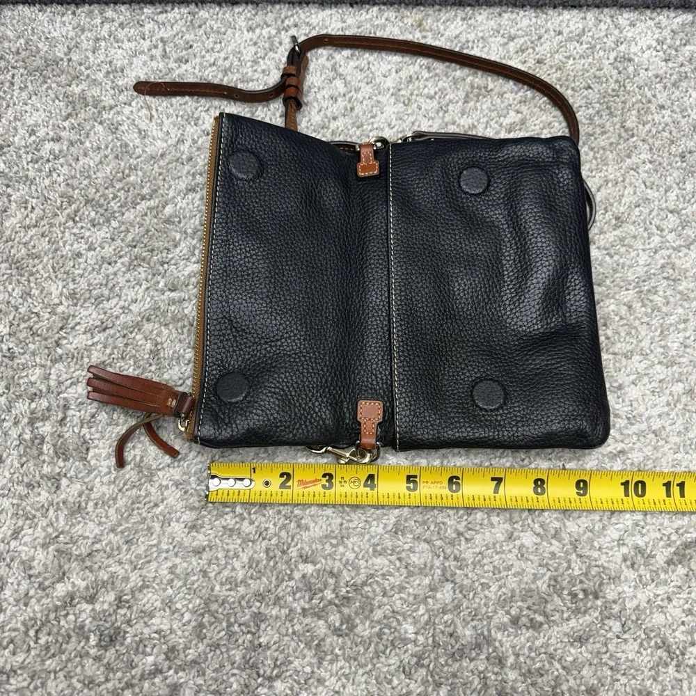 Dooney & Bourke pebble leather folder‎ zip crossbody purse bag black